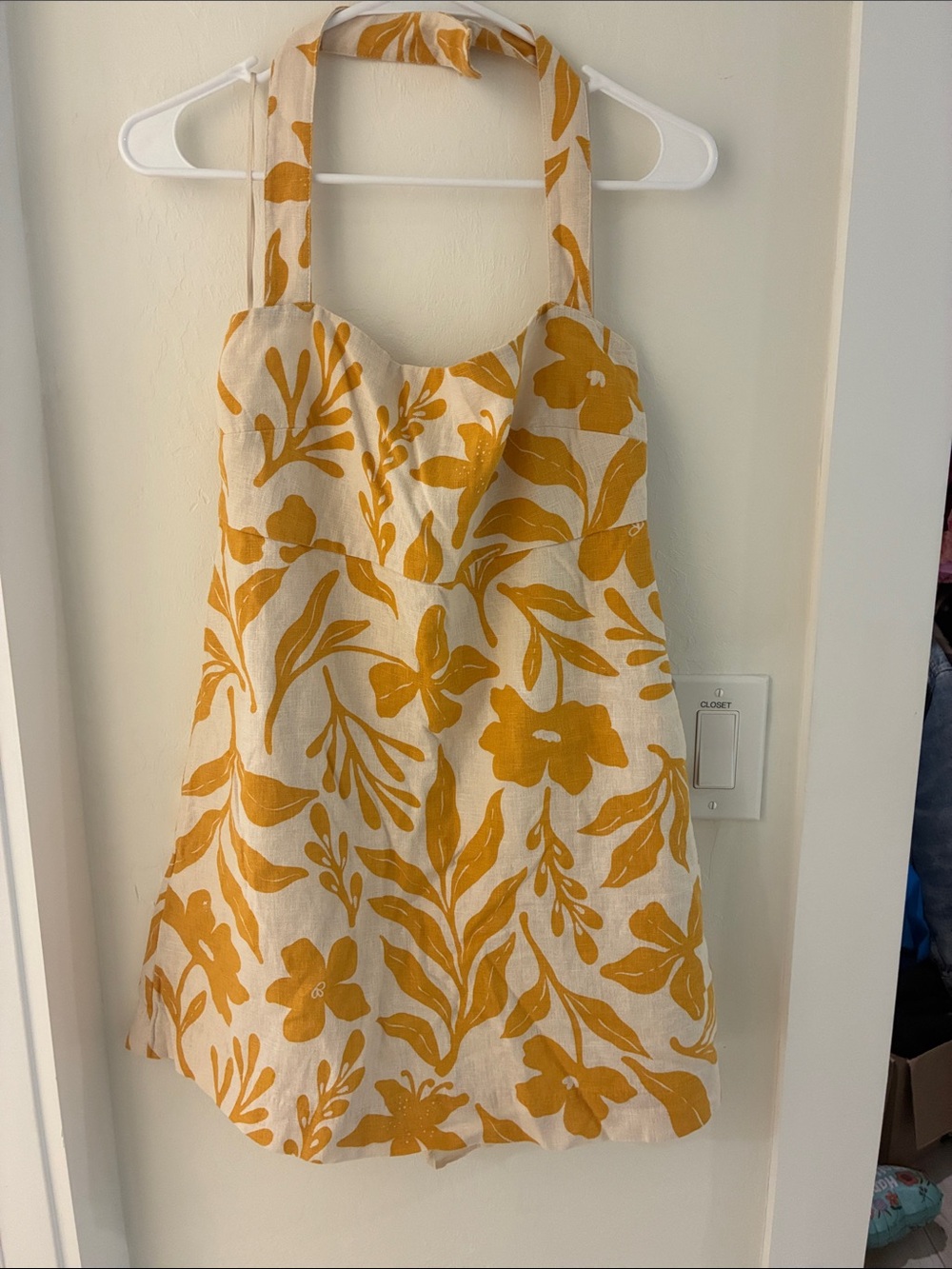 Abercrombie & Fitch Yellow and Cream Floral Sundress
